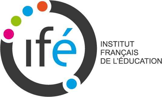 Revues sur l'éducation sur le web
